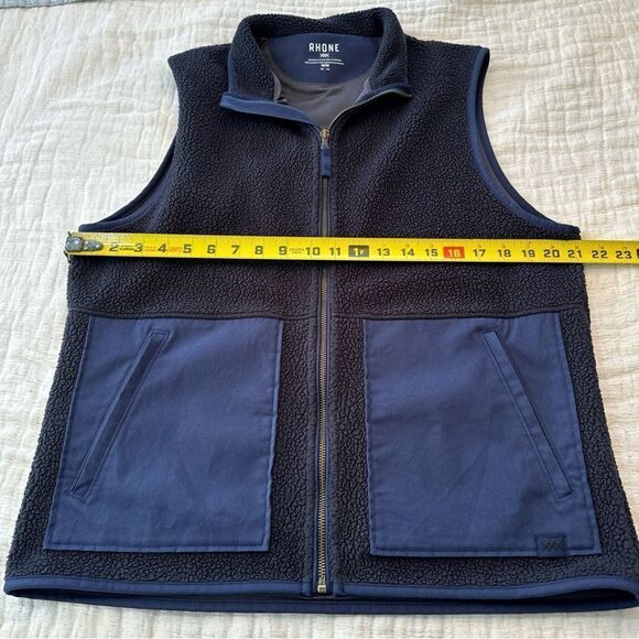 Rhone Sherpa Fleece Vest Men’s Medium Navy Blue - Picture 5 of 9